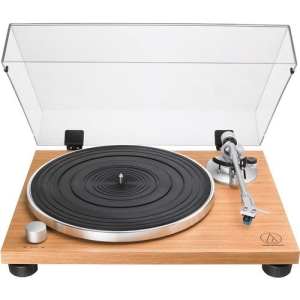 Audio Technica AT-LPW30TK Belt-Drive Turntable