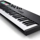 novation-launchkey-61-mk3-midi-keyboards203-1