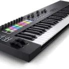 novation-launchkey-61-mk3-midi-keyboards204-1