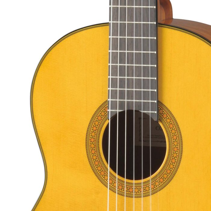 yamaha-cg142s-classical-guitar204